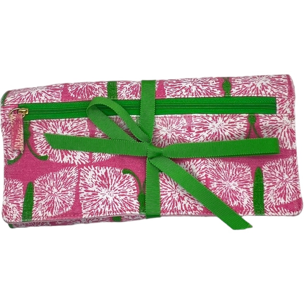 Lilly Pulitzer Jewelry Travel Fabric Case Pink, White Snail Pattern Green Bow